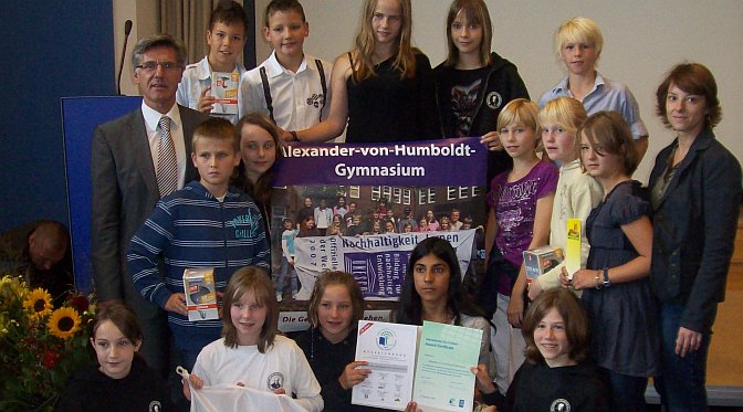 Die Preisverleihung 'Umweltschule in Europa - Internationale Agenda-Schule' im Landesinstitut Hamburg